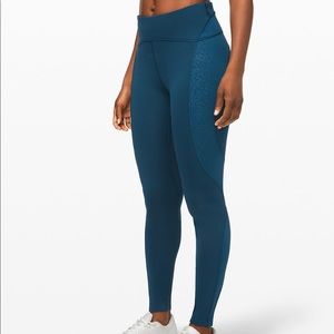 LULULEMON COLD PACER HR TIGHT28” size 4